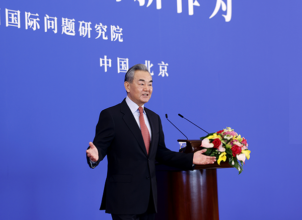 王毅氏、2024年の中国外交の5大ハイライトを語る