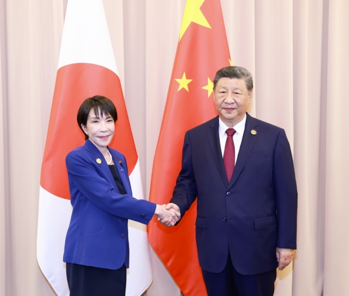 習近平国家主席は10月31日午後、第32回アジア太平洋経済協力会議（APEC）非公式首脳会議に出席するため訪れた韓国・慶州で、要請に応じて日本の高市早苗首相と会談した。（撮影・丁林）